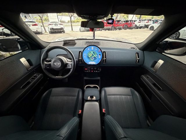 正24年 大改款 Countryman C 油電 1.5L - 選配抬顯/遠端啟動/跟車/無線Carplay/電動尾門  第10張相片