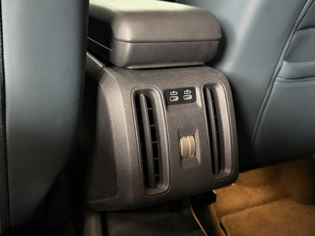 正24年 大改款 Countryman C 油電 1.5L - 選配抬顯/遠端啟動/跟車/無線Carplay/電動尾門  第17張相片