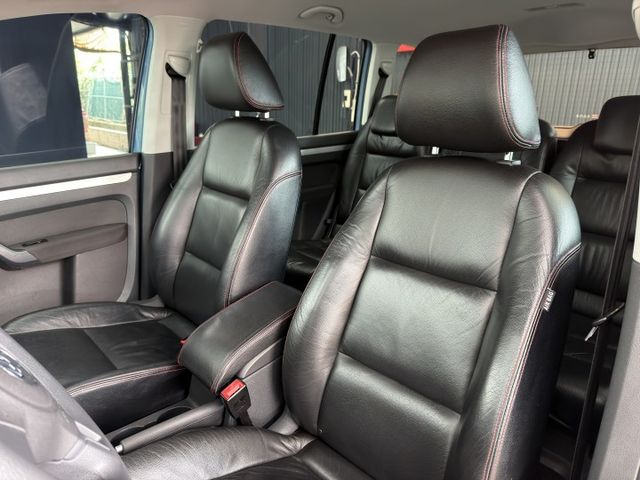 正12年 VW Touran TDI 1.6L - 柴油7人座/全車皮椅/胎壓偵測/測速雷達/後座出風口/前後行車記錄器  第6張相片