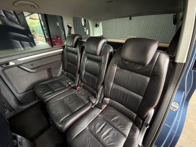 正12年 VW Touran TDI 1.6L - 柴油7人座/全車皮椅/胎壓偵測/測速雷達/後座出風口/前後行車記錄器  第7張相片