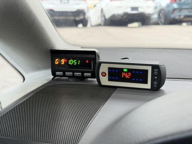 正12年 VW Touran TDI 1.6L - 柴油7人座/全車皮椅/胎壓偵測/測速雷達/後座出風口/前後行車記錄器  第12張相片