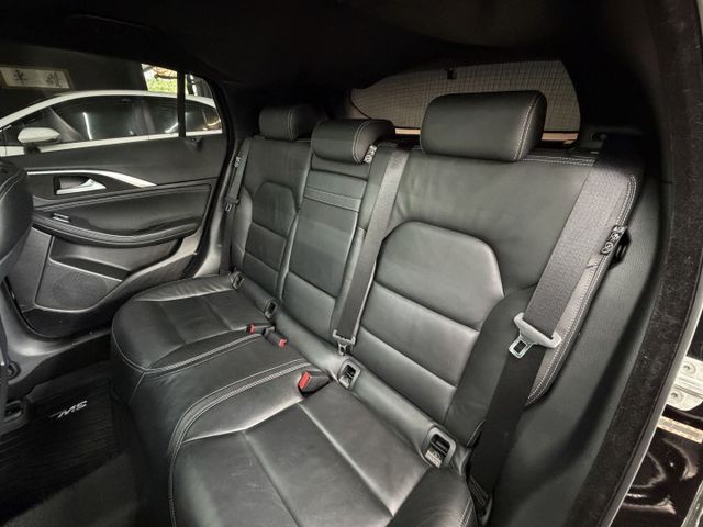 正16年 Q30 風尚版 1.6L - 消光灰膜/AP卡鉗/四出尾段/ACC/安卓機/環景影像/無線Carplay/電尾  第8張相片