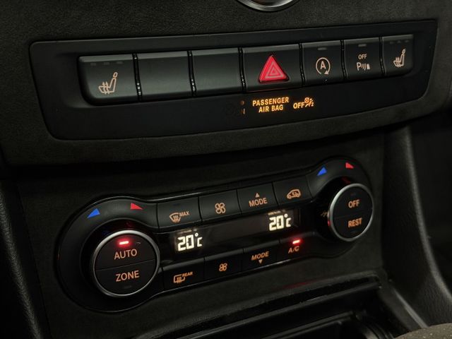 正16年 Q30 風尚版 1.6L - 消光灰膜/AP卡鉗/四出尾段/ACC/安卓機/環景影像/無線Carplay/電尾  第14張相片