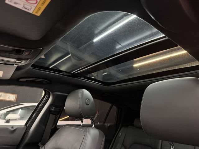 正16年 Q30 風尚版 1.6L - 消光灰膜/AP卡鉗/四出尾段/ACC/安卓機/環景影像/無線Carplay/電尾  第18張相片