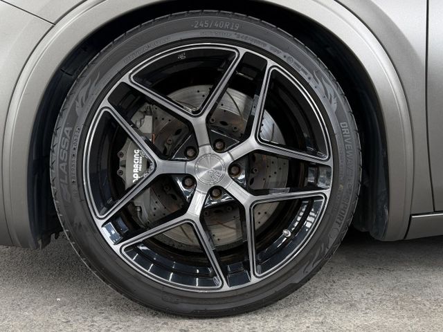 正16年 Q30 風尚版 1.6L - 消光灰膜/AP卡鉗/四出尾段/ACC/安卓機/環景影像/無線Carplay/電尾  第20張相片