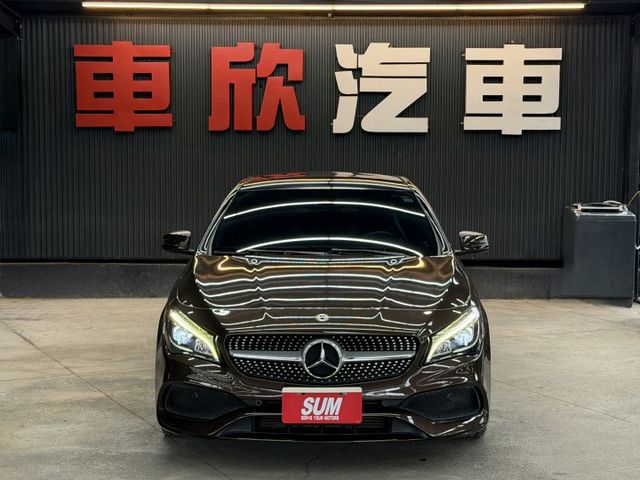 17/18年式 CLA250 2.0L - 專用安卓機/免鑰匙啟動/大天窗/記憶電動椅/定速巡航/雙區恆溫/後座出風口  第2張相片