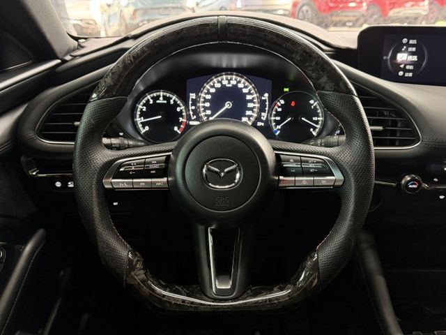 20/21年式 Mazda 3 5D 旗艦進化型 2.0L - 碳纖方向盤/跟車/BOSE/環景/改裝鋁圈/記憶電動椅  第11張相片