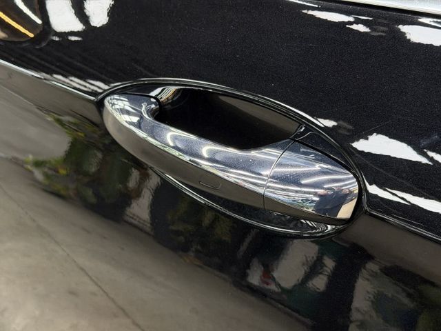 21/22年式 W213 總代理 E200 Luxury 2.0L - 23P/柏林/環景/天窗/摸門/氣氛燈/記憶座椅  第18張相片