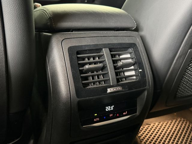 正20年 G02 總代理 X4 XDrive20i 2.0L - 5AU駕駛輔助/環景影像/免鑰匙摸門/盲點/電動尾門  第17張相片