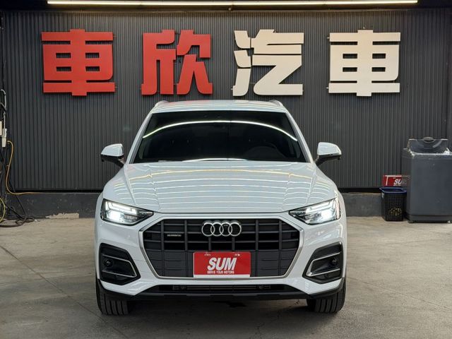 正22年 Q5 40 TFSI quattro享馭版 輕油電 2.0L - 跟車/環景/摸門/電尾門/Carplay  第2張相片