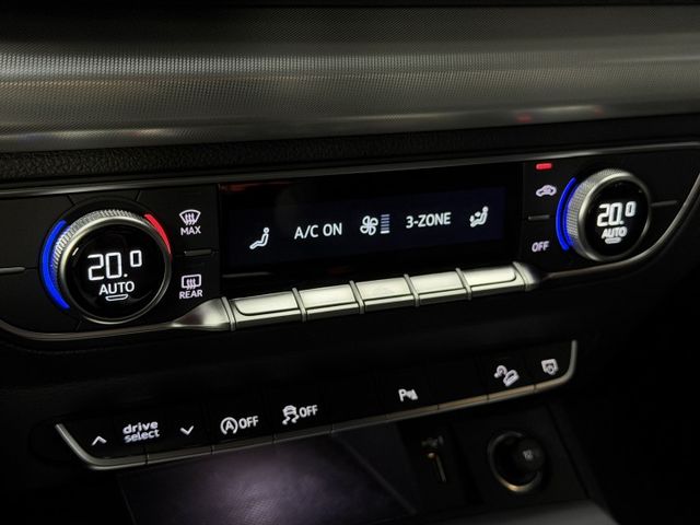 正22年 Q5 40 TFSI quattro享馭版 輕油電 2.0L - 跟車/環景/摸門/電尾門/Carplay  第16張相片