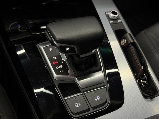 正22年 Q5 40 TFSI quattro享馭版 輕油電 2.0L - 跟車/環景/摸門/電尾門/Carplay  第17張相片