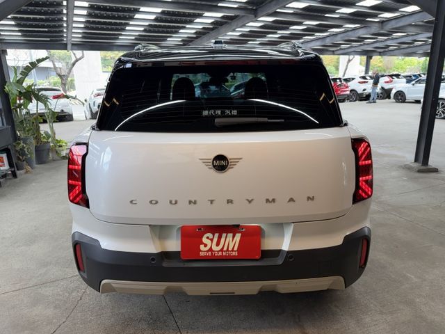 正24年 大改款 Countryman C 油電 1.5L - 選配抬顯/遠端啟動/跟車/無線Carplay/電動尾門  第4張相片