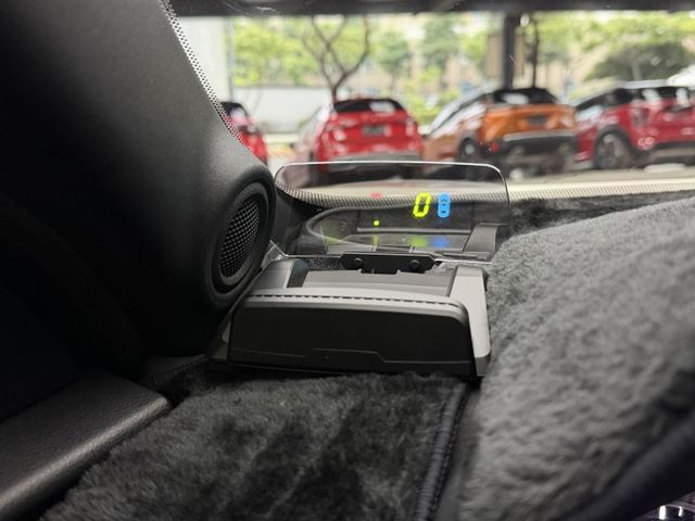 正21年 駕趣享樂版 1.0L - 跟車/車偏/BOSE/環景影像/抬頭顯示/盲點/電子手煞車/免鑰匙摸門/電子後視鏡  第15張相片