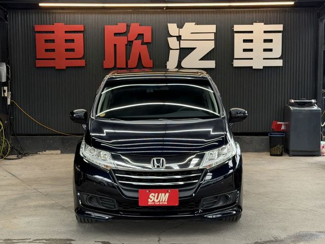 正17年 Odyssey Elite版 2.4L - 電動側滑門/定速巡航/免鑰匙啟動/摸門解鎖/後座獨立出風/電動座椅  第2張相片