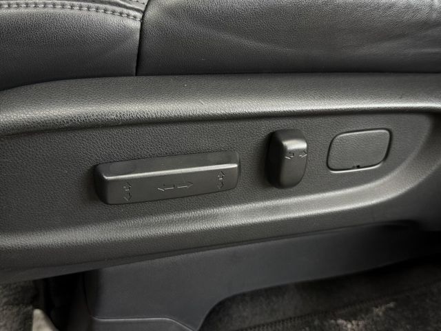 正17年 Odyssey Elite版 2.4L - 電動側滑門/定速巡航/免鑰匙啟動/摸門解鎖/後座獨立出風/電動座椅  第8張相片