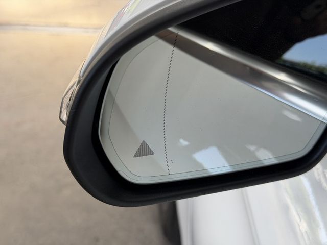 19/20年式 GLC300 Coupe 4Matic AMG 2.0L - 跟車/環景/盲點/摸門/記憶座椅/電動尾門  第17張相片