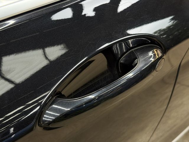 19/20年式 X4 xDrive20i 2.0L - 跟車/車偏/環景/盲點/免鑰匙摸門/LED頭尾燈/電尾門/氣氛燈  第18張相片
