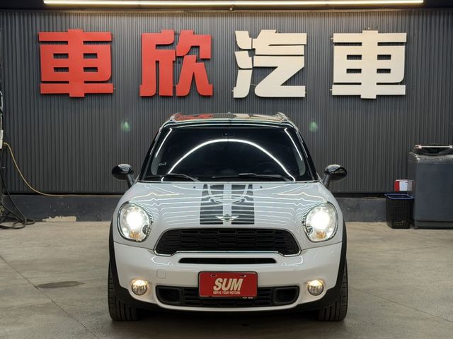 正12年 Countryman Cooper S 1.6L - 定速巡航/換檔撥片/HID頭燈/英國旗尾燈/恆溫空調  第2張相片