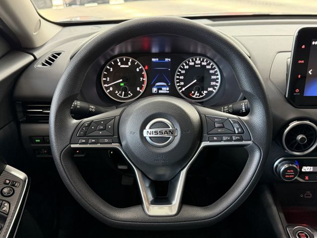 正22年 Sentra 尊爵智駕版 1.6L - 跟車/車道偏移/環景影像/免鑰匙啟動/摸門解鎖/LED頭尾燈/後座出風  第10張相片