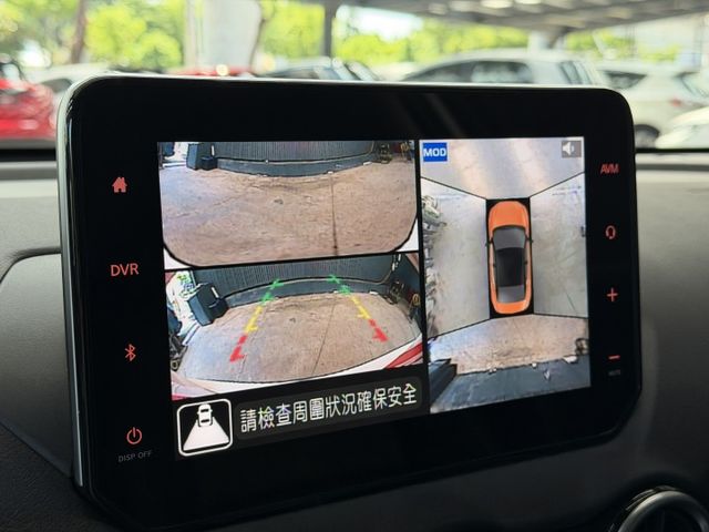 正22年 Sentra 尊爵智駕版 1.6L - 跟車/車道偏移/環景影像/免鑰匙啟動/摸門解鎖/LED頭尾燈/後座出風  第15張相片