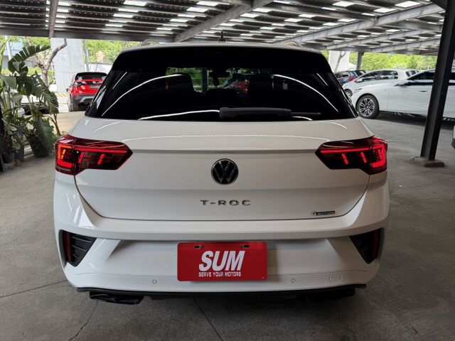 正22年 T-ROC 330TSI R-Line Performance 2.0L - 跟車/全景天窗/Carplay  第4張相片
