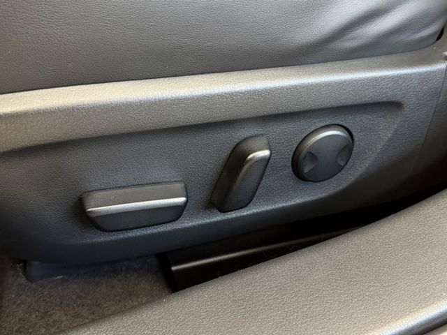 正21年 Mazda 3 5D 旗艦進化型 2.0L - 跟車/BOSE音響/環景影像/記憶電動椅/Carplay/盲點  第8張相片