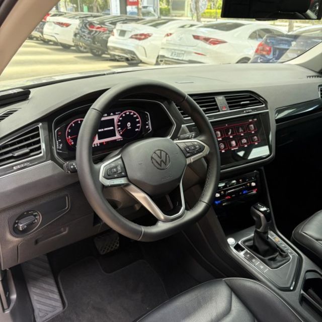 正21年 小改款 Tiguan 280TSI Elegance 1.5L - 全速域跟車/無線Carplay/環景/電尾  第6張相片