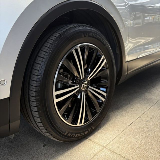正21年 小改款 Tiguan 280TSI Elegance 1.5L - 全速域跟車/無線Carplay/環景/電尾  第14張相片