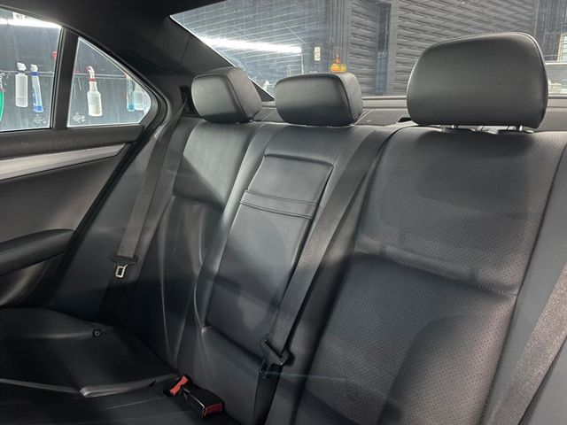 BENZ C300  第10張相片