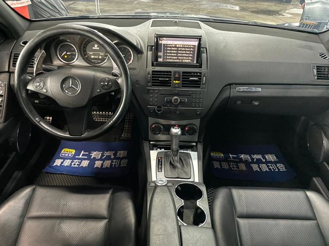 BENZ C300  第17張相片