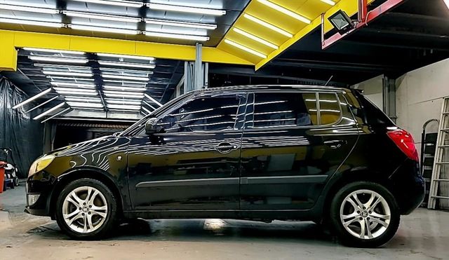 1.2 Tsi 皮椅 鋁圈 超優車況  第7張相片