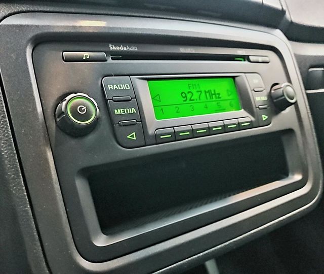 1.2 Tsi 皮椅 鋁圈 超優車況  第22張相片