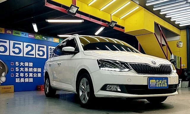 1.2 Tsi 稀有Combi HID版  第2張相片