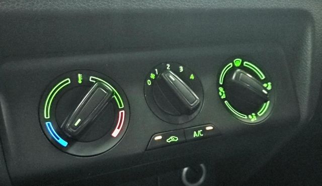 1.2 Tsi 稀有Combi HID版  第21張相片