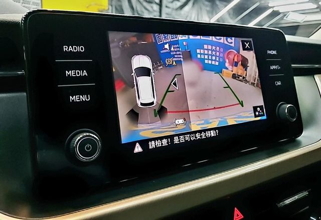 1.5 Tsi 豪華菁英版 原廠保固中  第24張相片