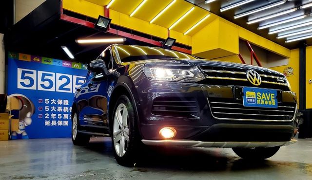 R-LINE 樣式 新車326萬 滿配  第2張相片