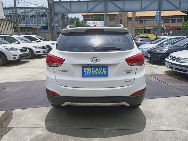 2013 IX35柴油最頂 AWD  第4張相片