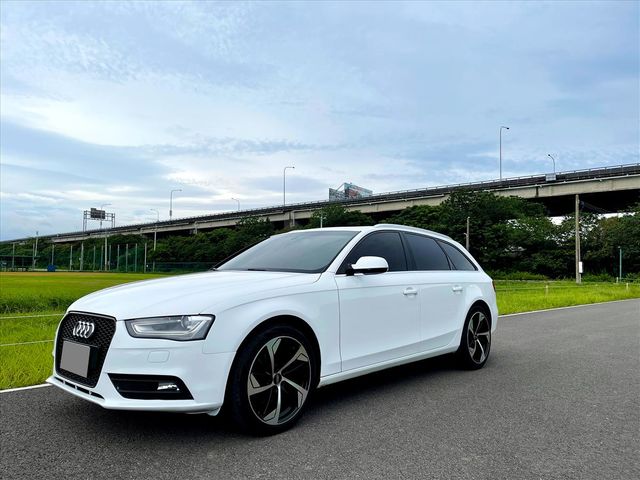 AUDI A4 AVANT 1.8T  第1張相片