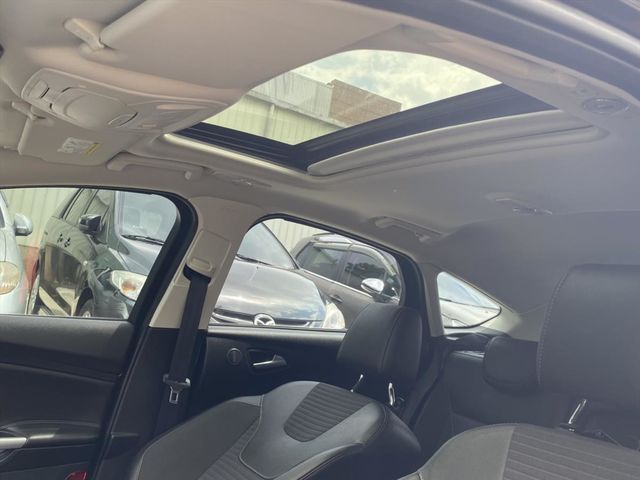 2016年 Focus 1.5 S 灰  第8張相片