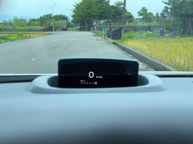 2015 寶獅 508D 1.6 頂級  第10張相片