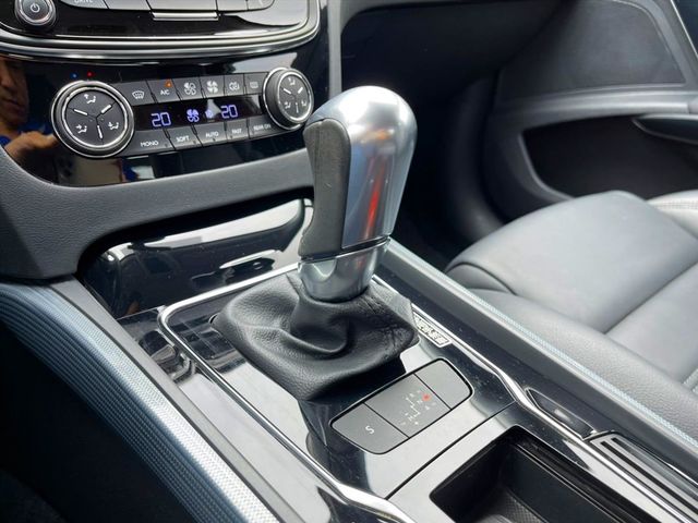 2015 寶獅 508D 1.6 頂級  第17張相片