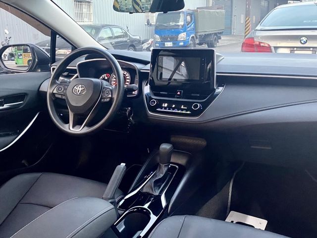 2019 Altis 黑  第5張相片