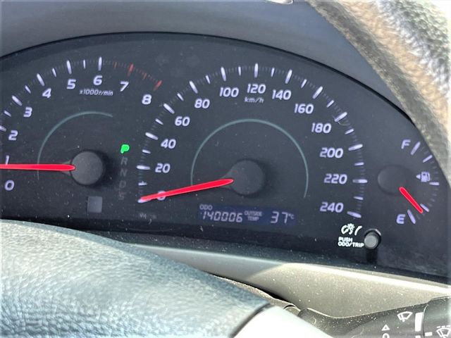 2010年 Camry 2.4 E版 銀  第9張相片