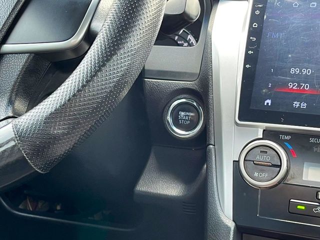 2012年Camry 2.5 黑  第7張相片