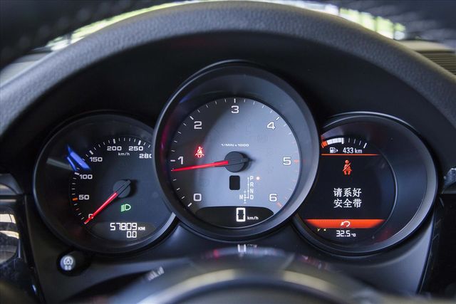 Macan SD 柴油 免鑰匙 21吋  第4張相片