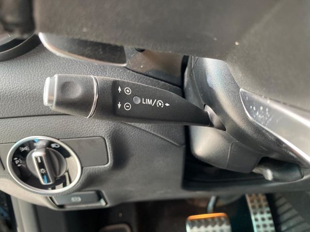 2018 Benz CLA250 SB  第22張相片