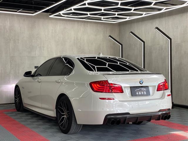 2015 BMW 528i  第7張相片