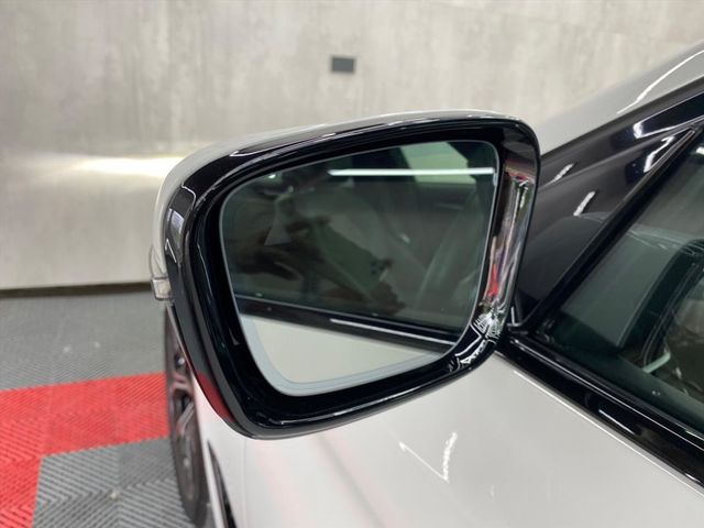 2021 BMW 530i MSPORT  第7張相片