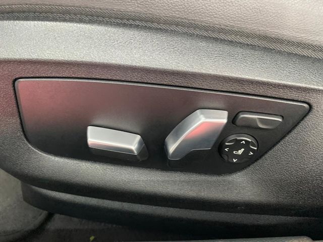 2021 BMW 530i MSPORT  第13張相片